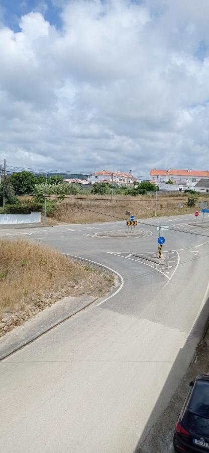 Alojamento Dona Ines De Castro Atouguia Da Baleia Esterno foto